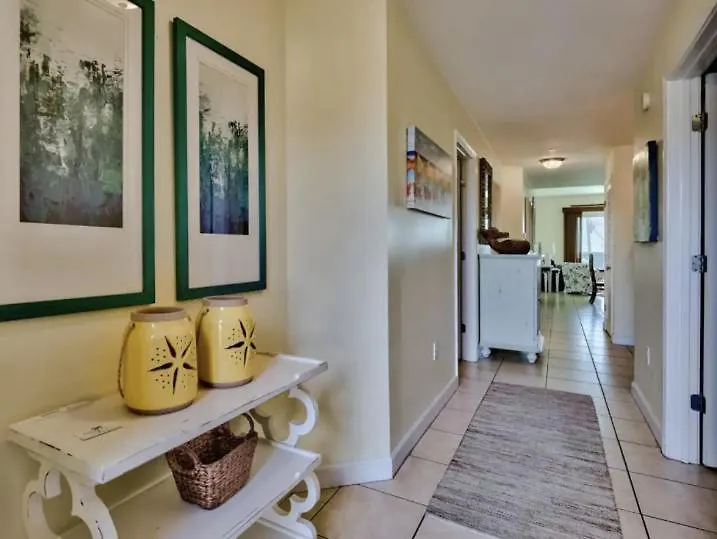Bodacious Beach Retreat Condo In Destin Apartment